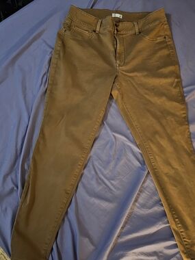 Maurices Skinny Jeans in mustard yellow
